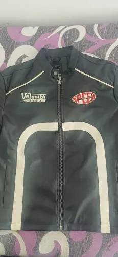 Jaqueta de couro