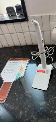 Aparelho Fotopolimerizador de Resina. SDI