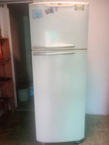Geladeira Electrolux Frost Free grande