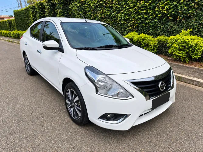Nissan Versa V-drive Premium 1.6 16V Flex AUT 2021