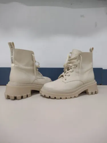 bota schutz