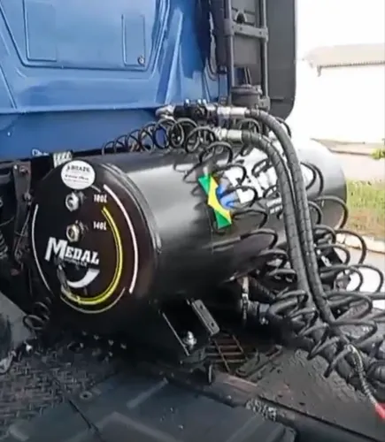 KIT HIDRÁULICO MEDAL SUPERTRUCK PARA CAMINHÃO BASCULANTE COMPLETO  A vista por 11.900.00 