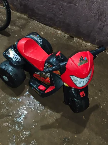 Mini moto elétrica