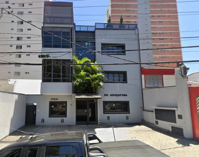 Prédio comercial na Rua Wanderley, 1154 800 m²