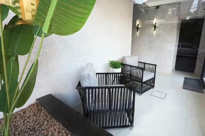 *STUDIOS MOBILIADOS*