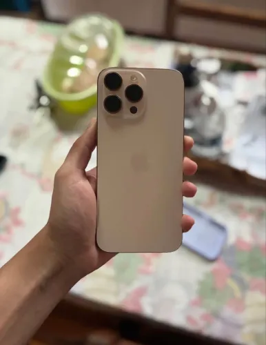 iPhone 16 Pro Max 256gb | 94% de Bateria