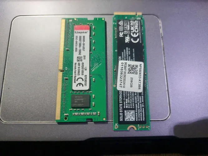 Ssd de 256+memória ram de 8gb ddr4