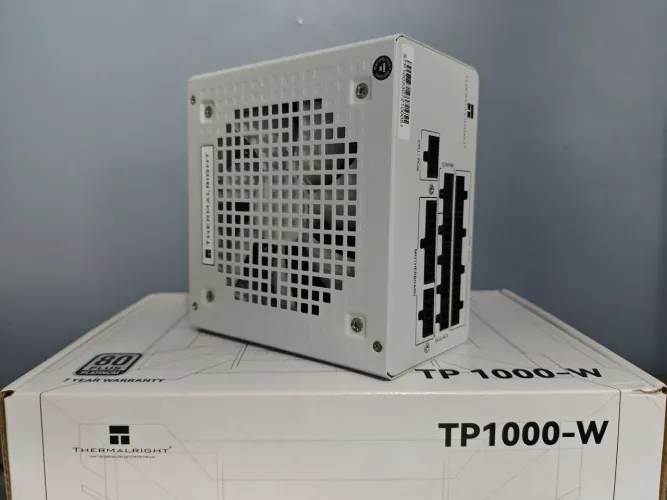 Fonte Thermalright TR-TP 1000, 1000W 80 Plus Platinum PCIe 5.0, ATX,, Full Modular Pc