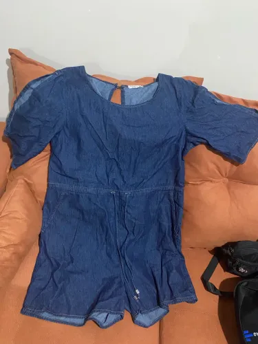 Macaquinho jeans feminino 42