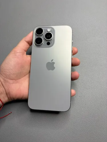 I phone 15 pro max + cabo original!