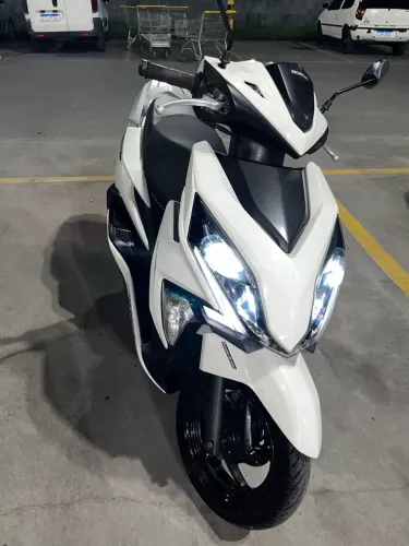 Honda elite, Extra