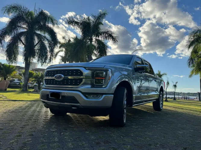 Ford F-150 Platinum 4X4 5.0 V8 2023