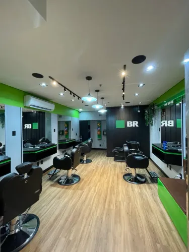 Barbearia Completa à Venda em BH - Negócio em Funcionamento