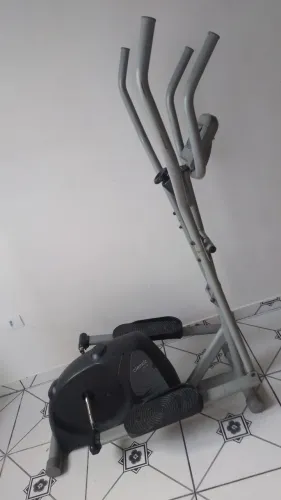Vendo aparelho elíptico classe 10