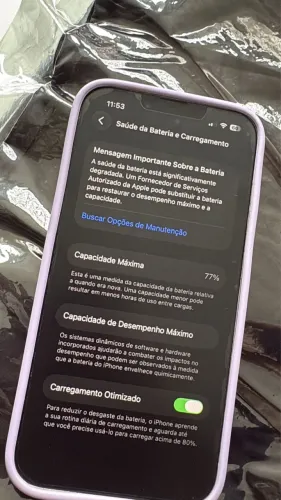 iPhone 13 todo original só com um trinco fio de cabelo