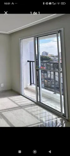 Porta balcão 2.5 de comprimento por 2.15 de altura linda com todos os acabamentos .