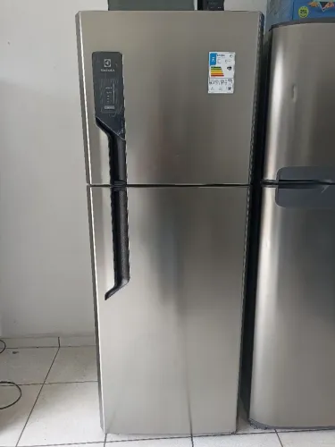 Geladeira Eletrolux 480 L 220v nova