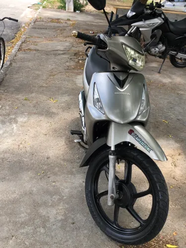 Moto Honda Biz 