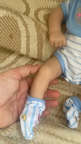 Bebê Reborn 100%silicone sólido