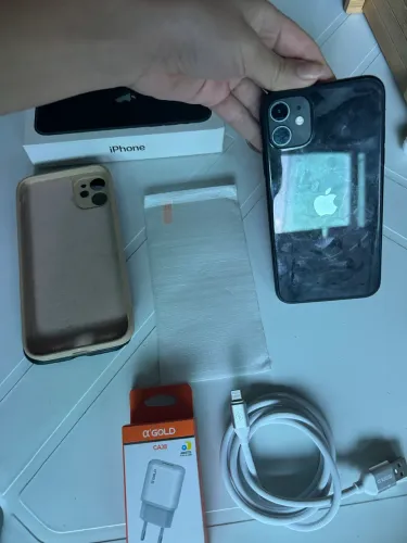 IPHONE 11 64gb