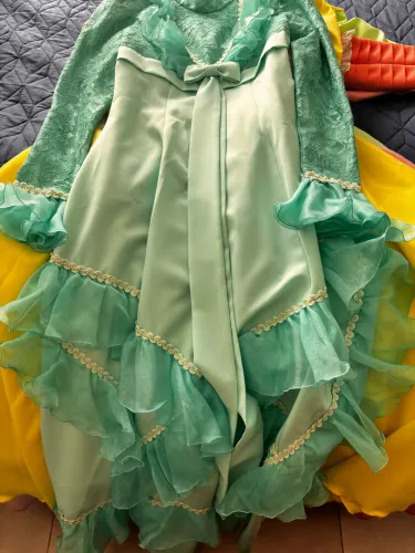 Vestido para prenda juvenil