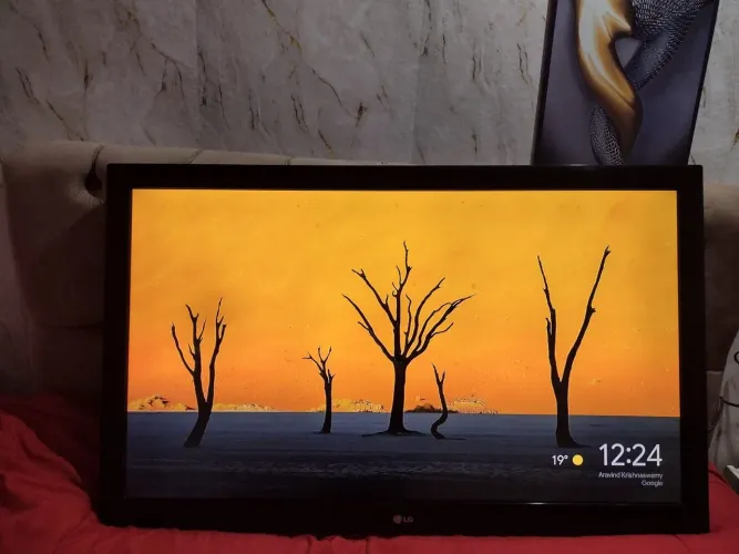 TV LG Full Impecável. Não é Smart mas possui Crhomecast 