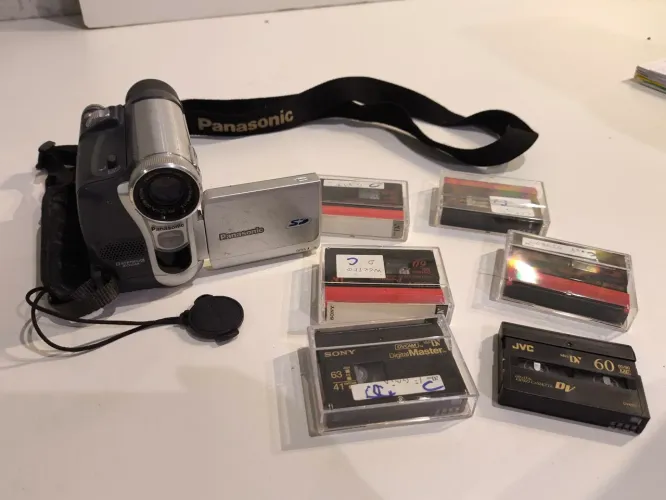 Câmera Panasonic Mini DV + fitas gravadas usadas mini dv / no estado