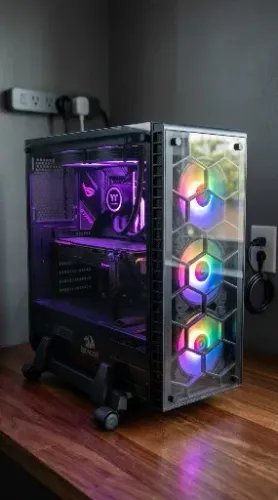Workstation Completa: Ryzen 9 3950X (16/32 cores) + RTX 2070 Super 32GB RAM + Monitor Dell