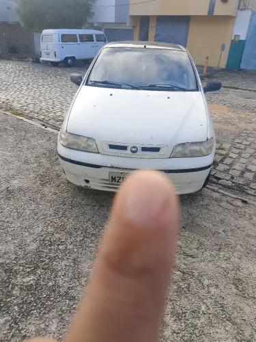 Fiat Siena 1.5 MPI 8V 4P (álcool) 2004