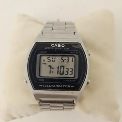 Relógio Casio Illuminator Resistente A Água 50m
