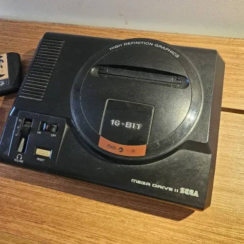 Megadrive 2 - Acompanha 3 jogos + 1 controle