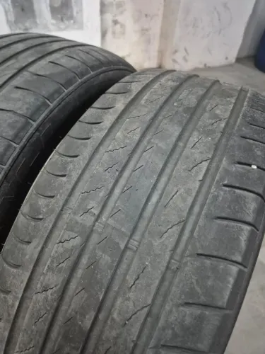 Par de Pneus Wanli 225/45 R20 Usados - Preço de Oportunidade