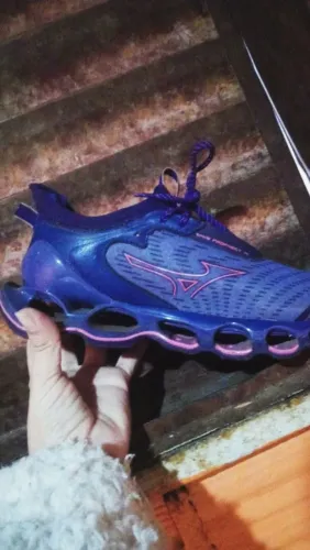 Vendo mizuno originsl feminino
