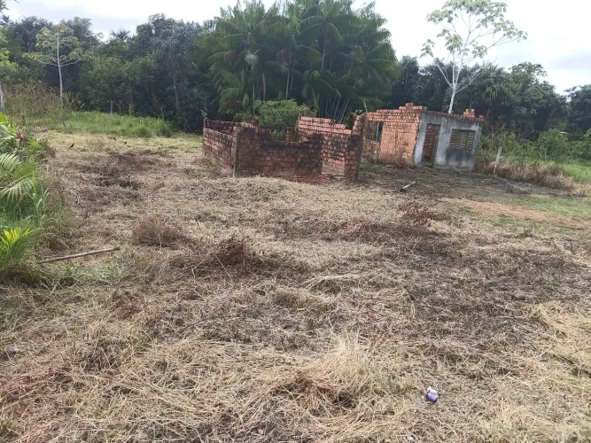 Tamanho terreno 9×38 Tamanho casa en construção 4×8 próximo a parada de ônibus!