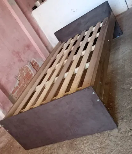 Cama de solteiro