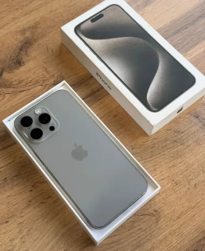iPhone 15 pro Max  256 gigas  Garantia  Capinha e película