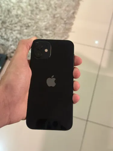 iPhone 12 - 64GB