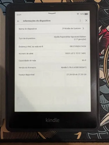Kindle Paperwhite Signature Edition 11