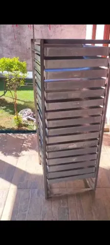 Gaveteiro para pastel e salgados. Ideal para usar dentro de freezer vertical