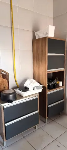 Armário e Balcão de Cozinha