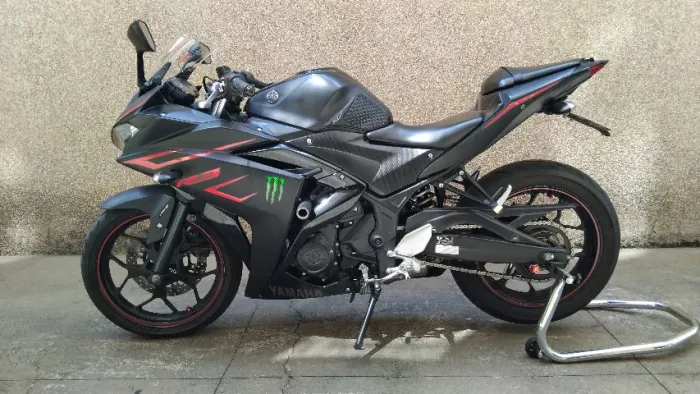 Yamaha YZF R-3 321 2018