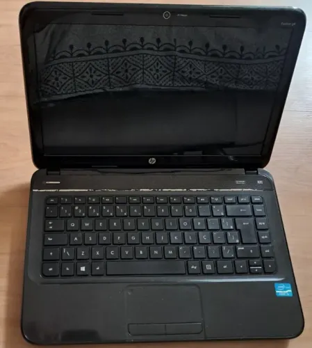 Notebook HP Pavilion x64 12GB ram, HD 700GB Intel i5-3210M 2.50Ghz CD/DVDR USB 3.0 Win 10 
