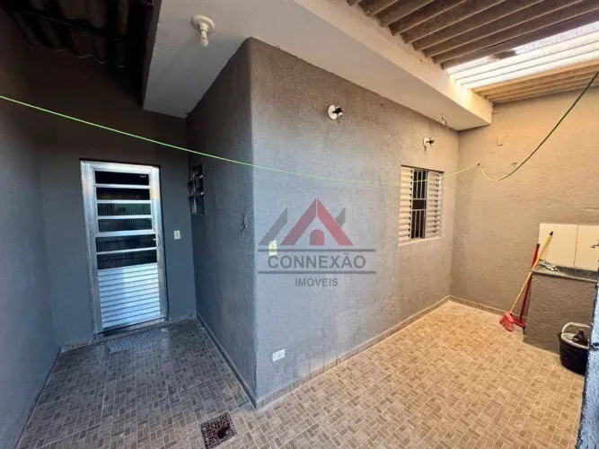 Casa com 1 dormitório para alugar, ENTRADA COMPARTILHADA por R$ 880/mês - Jardim Casa Bran