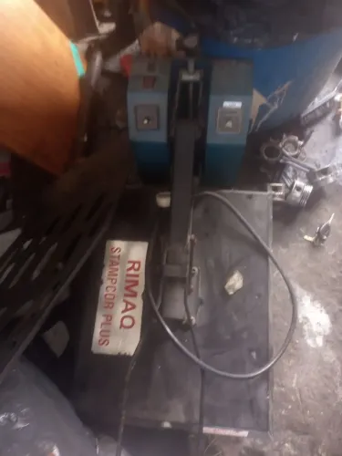 Máquina de stampar Rimaq