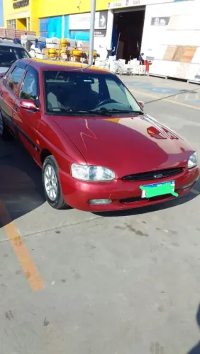 Ford Escort GL 1.8i 16V 4P 1997