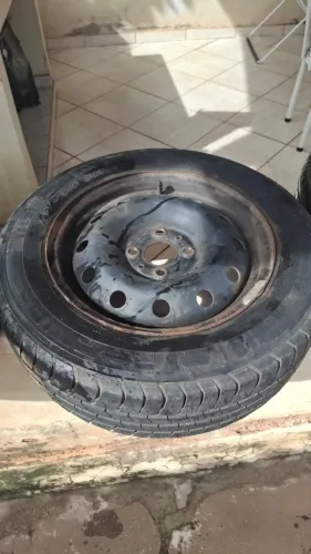Roda aro 14 + pneu (3)