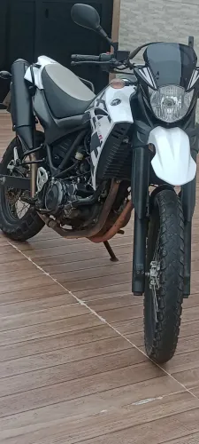 Muito nova