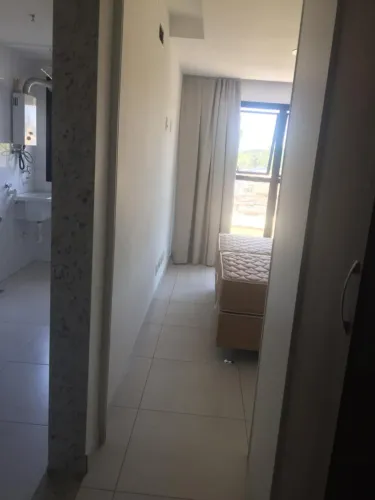 Apartamento mobiliado com 1 quarto em Granja dos Cavaleiros - Macaé - RJ