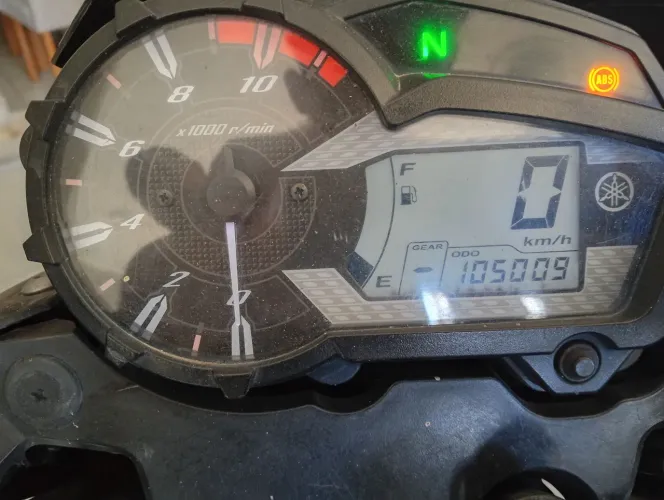 Moto pra venda 