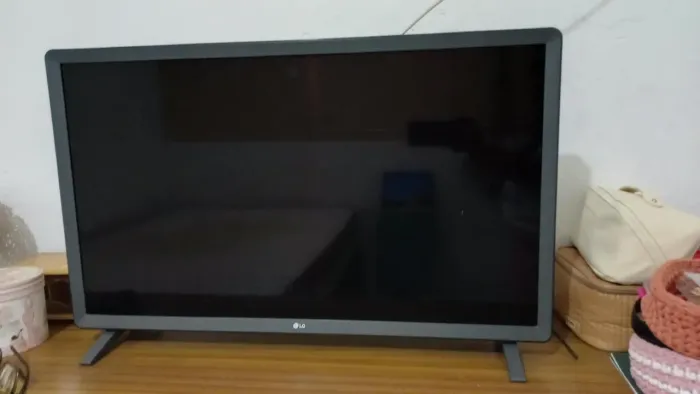 TV 32